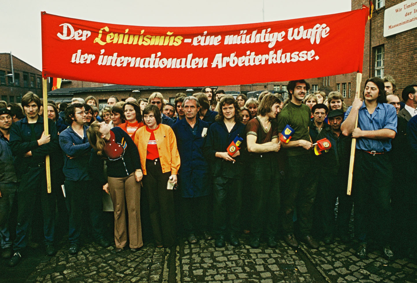 Großkundgebung in einem Ost-Berliner Betrieb 1976