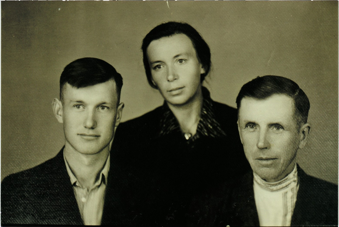 Eleonora Leibbrandt mit Onkel und Cousin, 1958