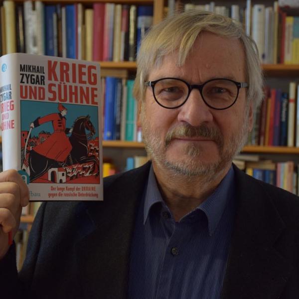 Lesetipp von Dr. Christoph Links mit dem Buch "Krieg und Sühne. Der lange Kampf der Ukraine gegen die russische Unterdrückung" von Mikhail Zygar