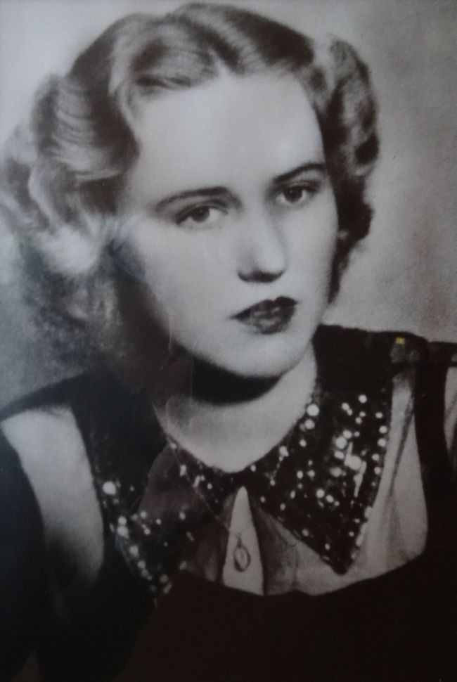 Gulag-Zeitzeugin Gerda Janson Ende der 1940er Jahre, vor ihrer Verhaftung